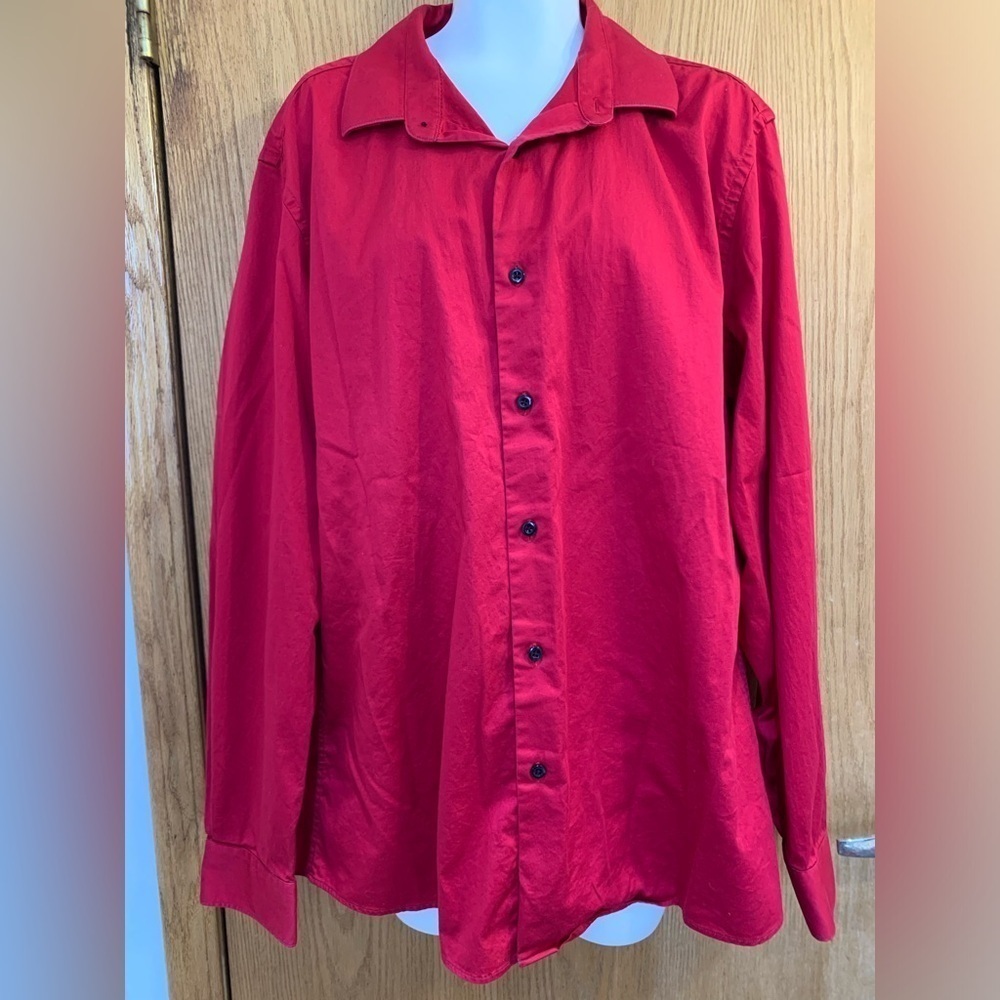 XL Red Le Chateau slim fit dress shirt